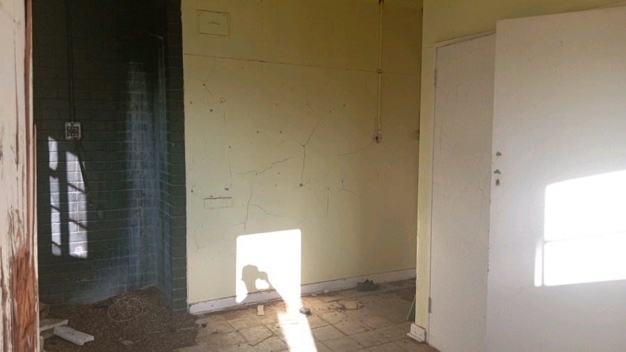 2 Bedroom Property for Sale in Aberdeen Eastern Cape